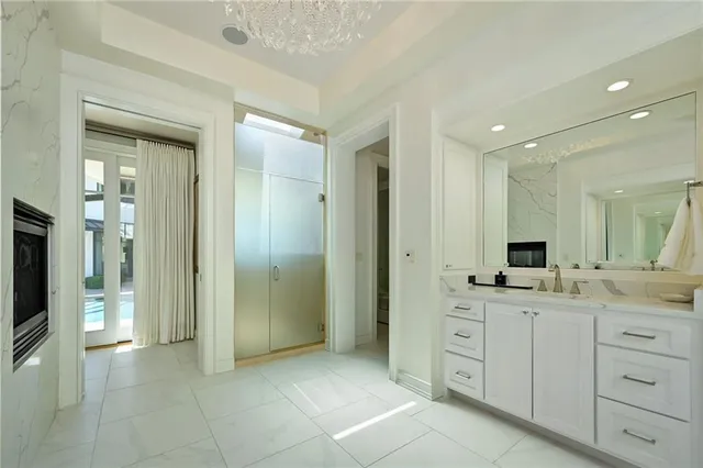 $3,100,000 | 10625 West 192nd Place, Overland Park, KS 66083