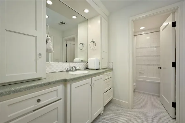 $3,100,000 | 10625 West 192nd Place, Overland Park, KS 66083