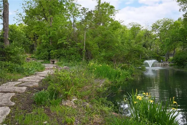 $3,100,000 | 10625 West 192nd Place, Overland Park, KS 66083