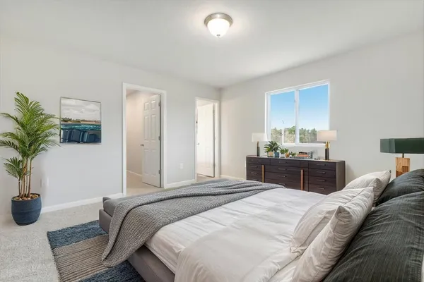 $349,900 | 1002 Cedarwood Street, Greenville, MI 48838