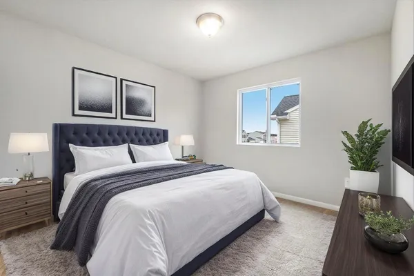 $349,900 | 1002 Cedarwood Street, Greenville, MI 48838