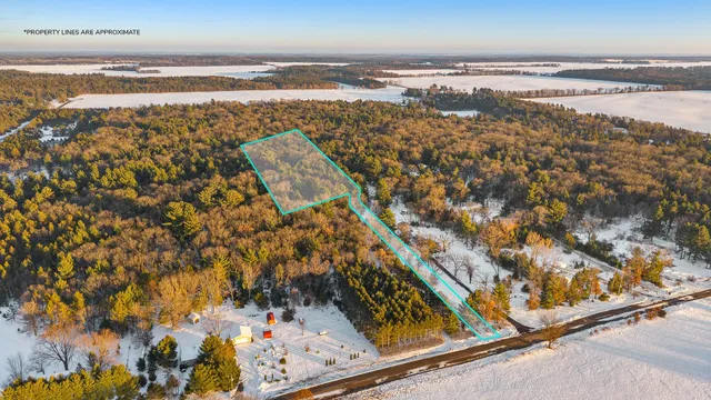 $65,000 | 3258 8th Avenue, Wisconsin Dells, WI 53965