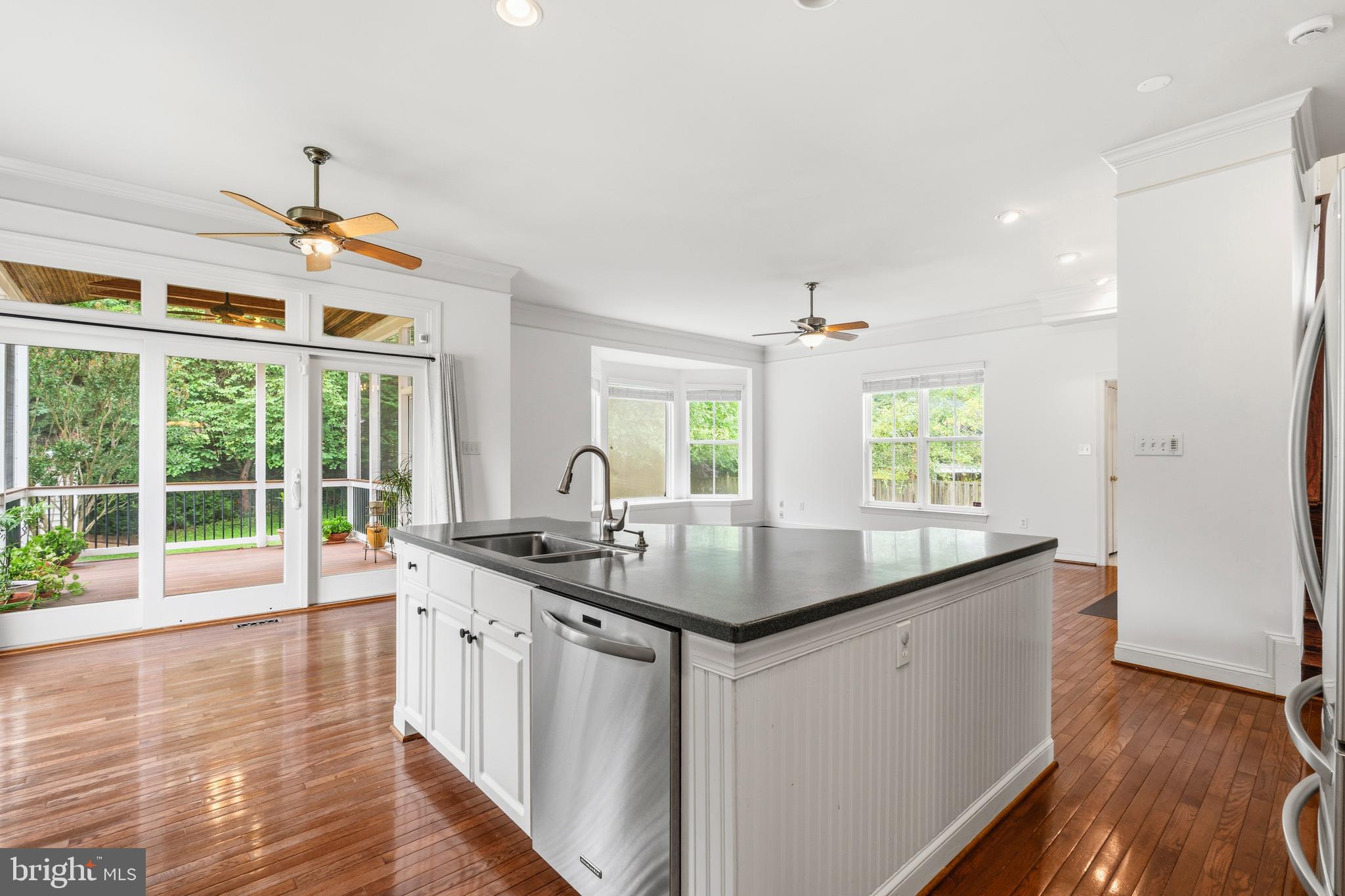 22409 Brook Point Way Clarksburg, MD 20871 - Photo 25 of 76