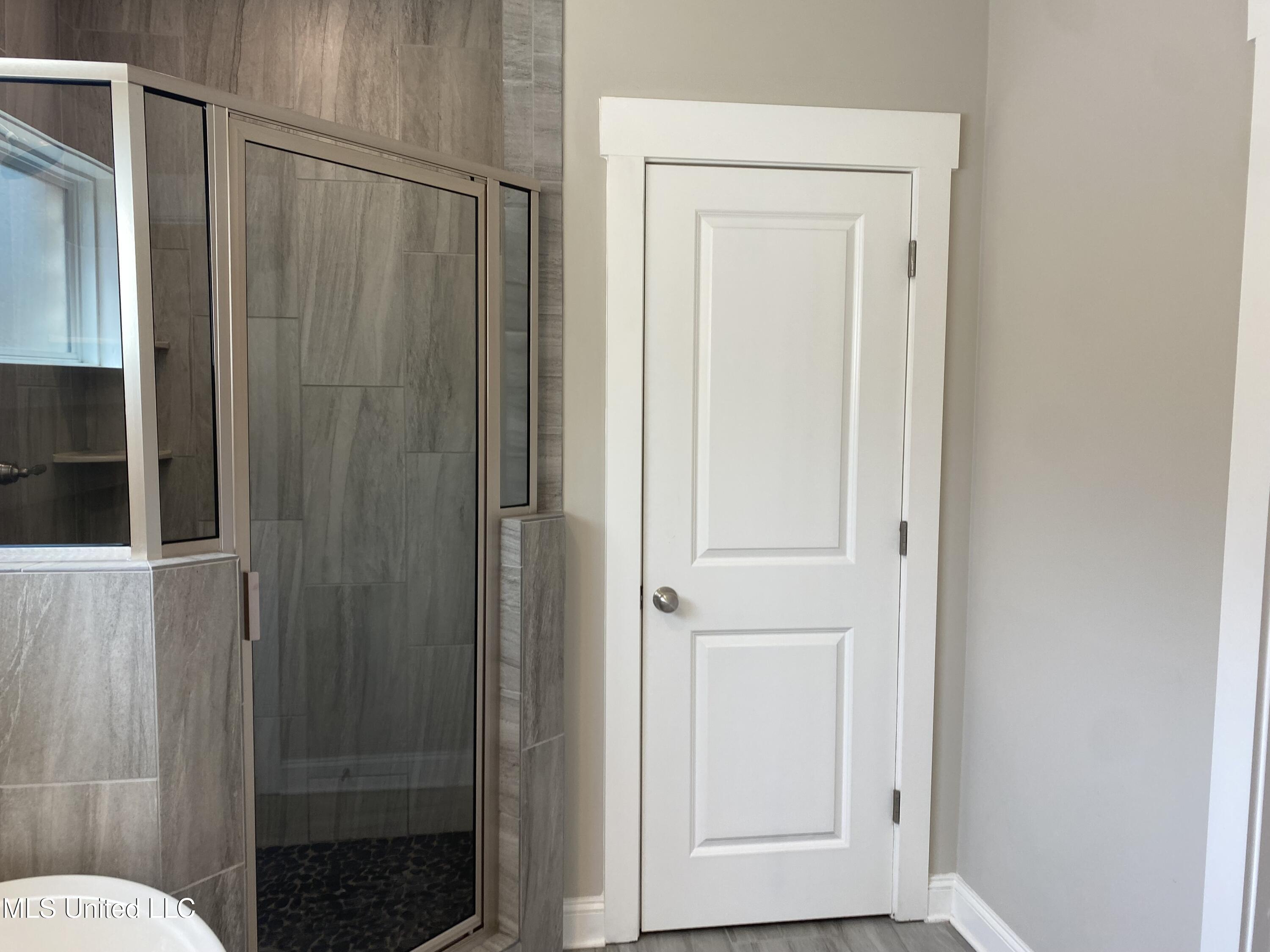 7414 Crosswinds Boulevard Hernando, MS 38632 - Photo 17 of 28 PRIMARY EN SUITE