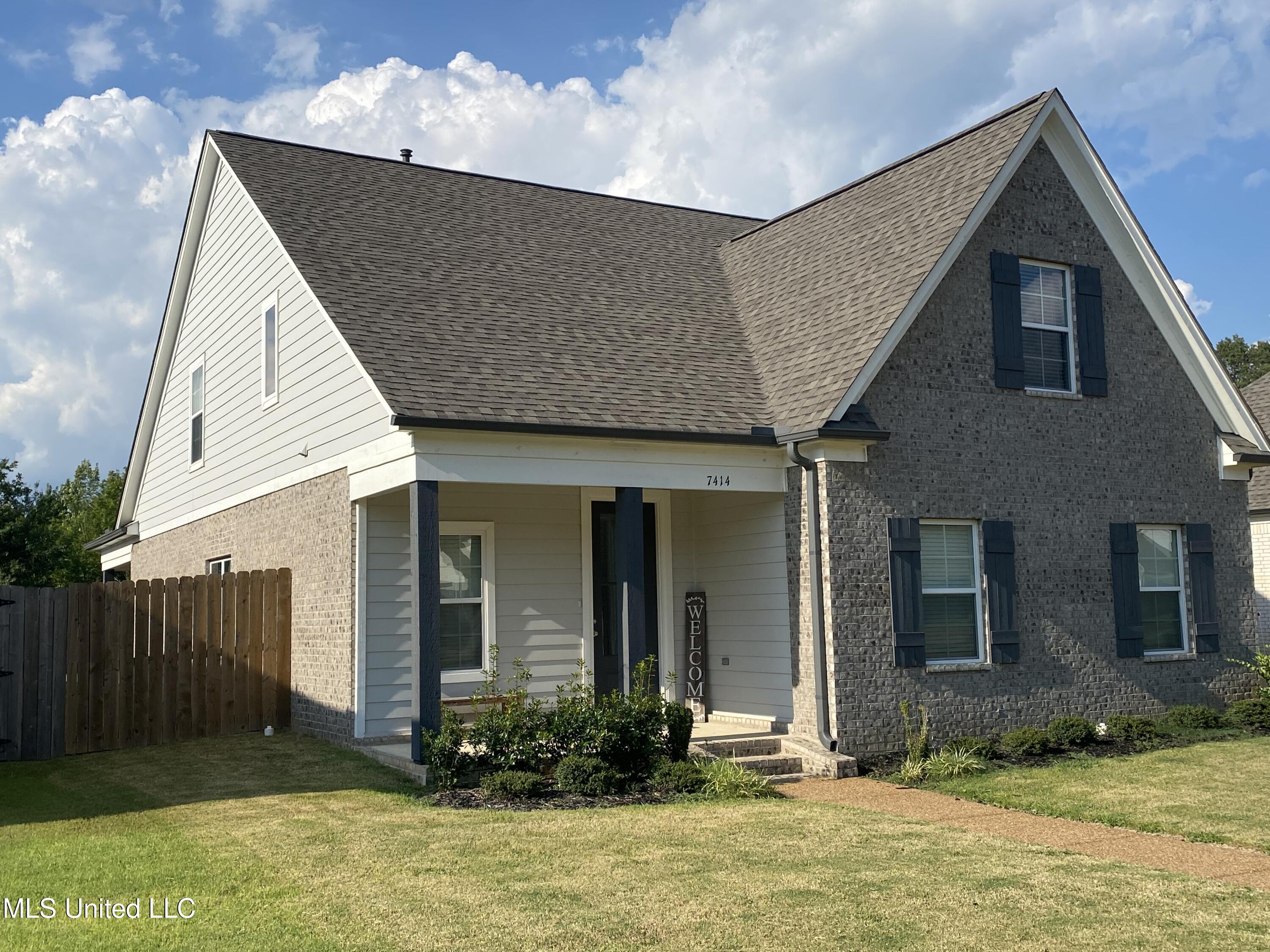 7414 Crosswinds Boulevard Hernando, MS 38632 - Photo 3 of 28 Side_right