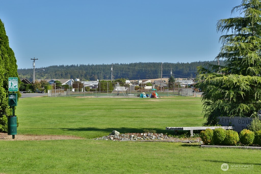 8121 Sandy Hook Terrace Clinton, WA 98236 - Photo 38 of 40 a view of a golf course