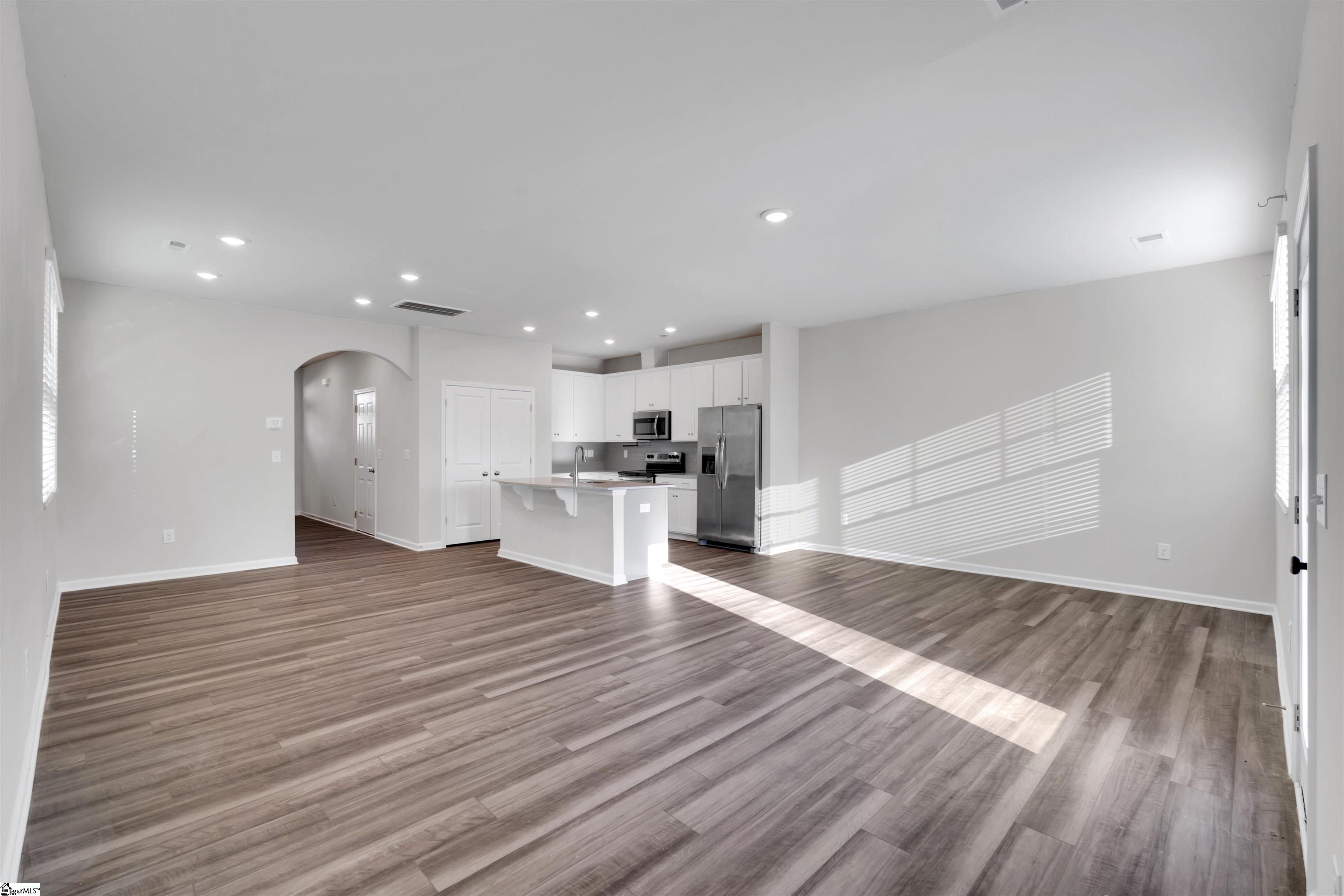 309 East Compass Way Easley, SC 29640 - Photo 8 of 23