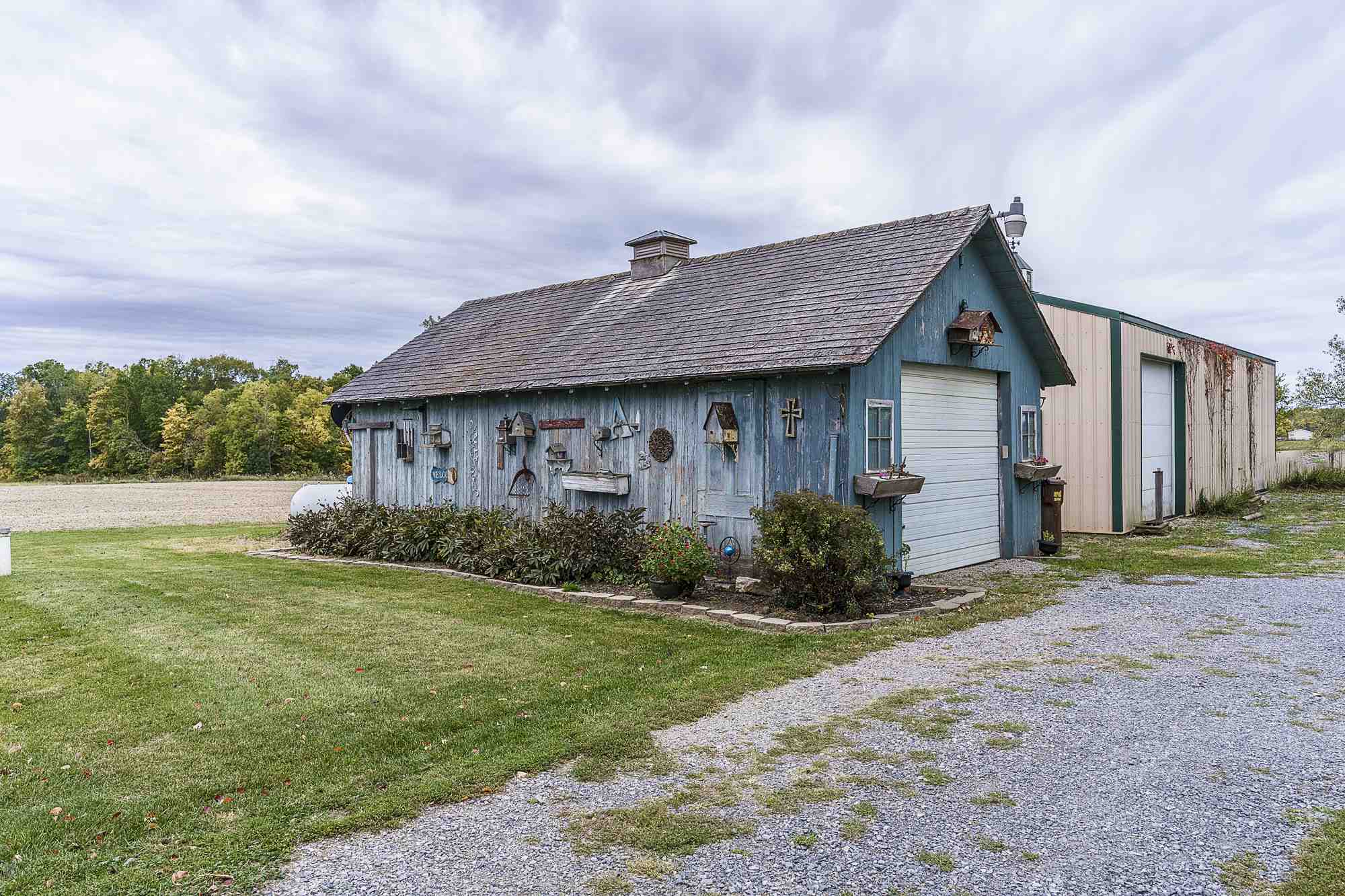 5624 Maples Road Fort Wayne, IN 46816 - Photo 2 of 36
