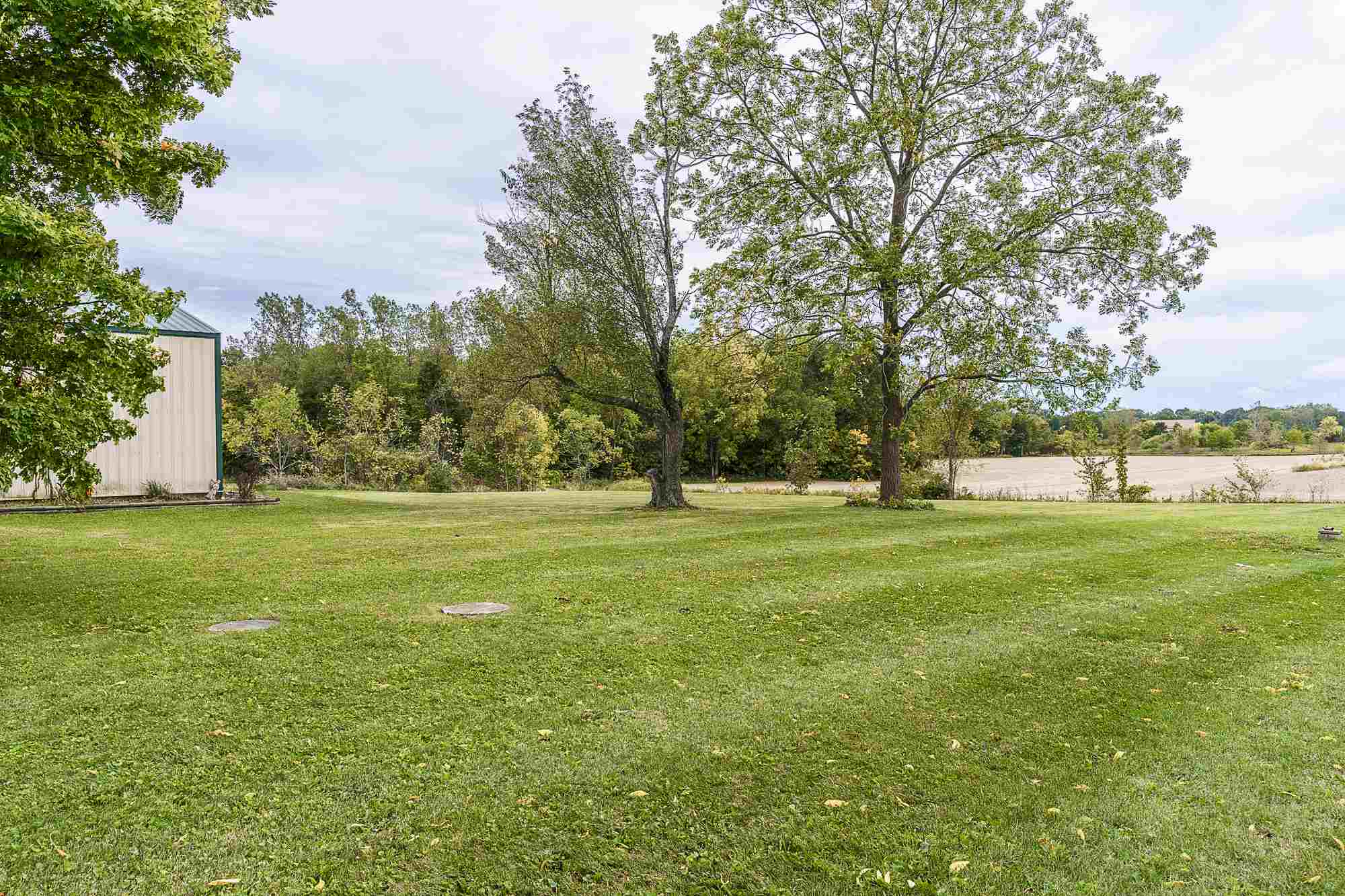 5624 Maples Road Fort Wayne, IN 46816 - Photo 3 of 36