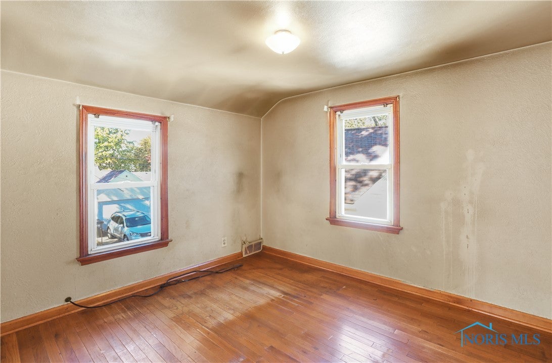4213 Grantley Road Toledo, OH 43613 - Photo 13 of 20 Gallery Image 13