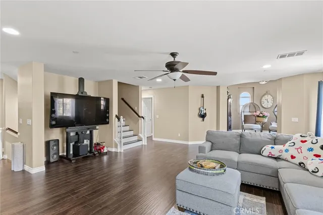 $999,999 | 5381 Campania Way, Fontana, CA 92336