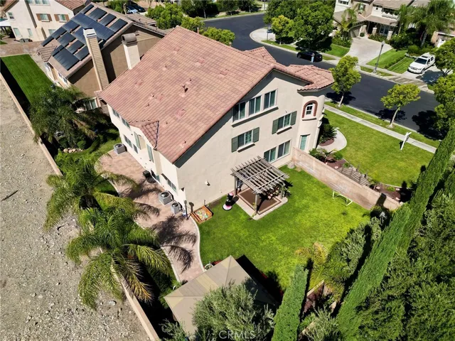 $999,999 | 5381 Campania Way, Fontana, CA 92336