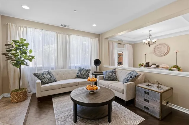 $999,999 | 5381 Campania Way, Fontana, CA 92336