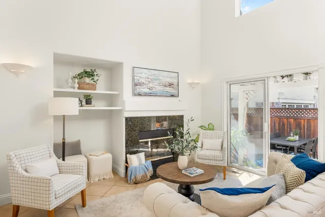 $724,900 | 129 Trent Drive, Napa, CA 94558