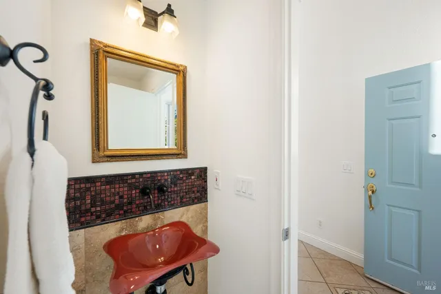 $724,900 | 129 Trent Drive, Napa, CA 94558