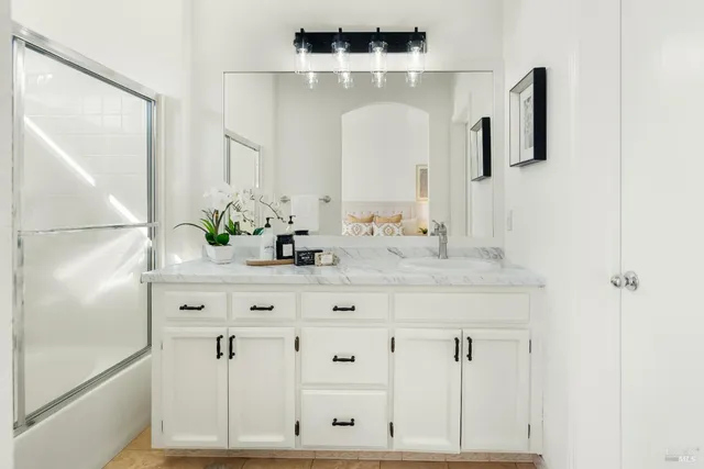 $724,900 | 129 Trent Drive, Napa, CA 94558