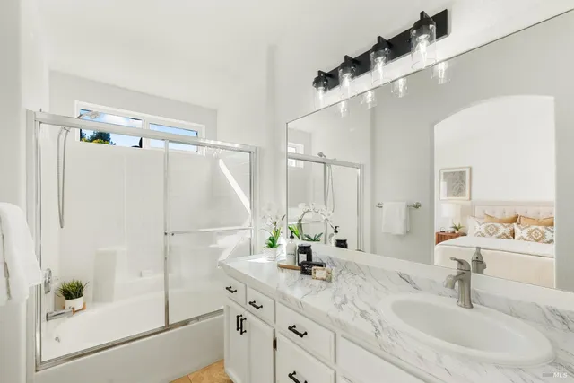 $724,900 | 129 Trent Drive, Napa, CA 94558