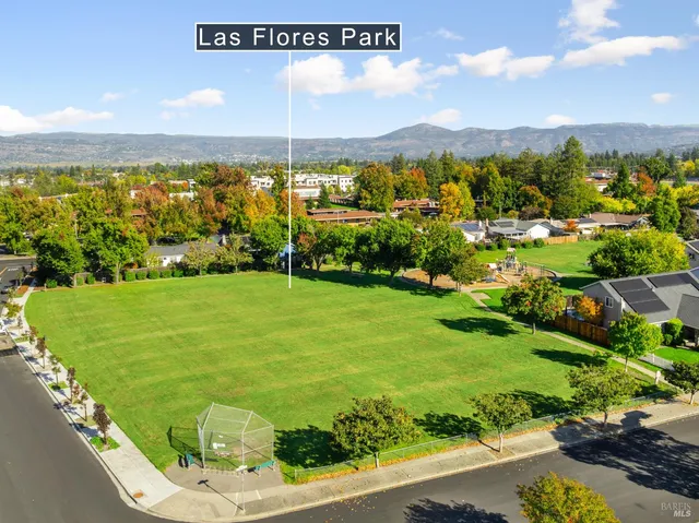 $724,900 | 129 Trent Drive, Napa, CA 94558