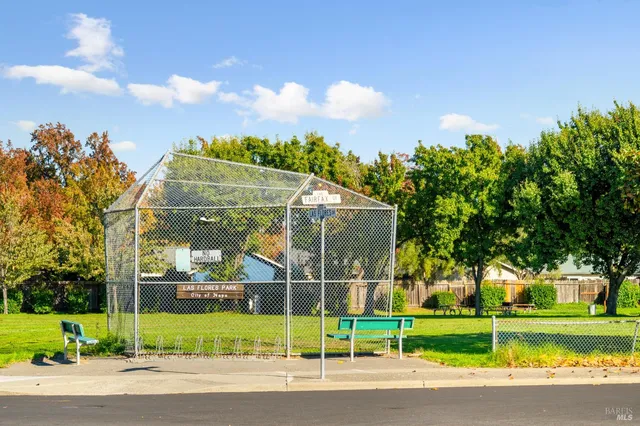 $724,900 | 129 Trent Drive, Napa, CA 94558