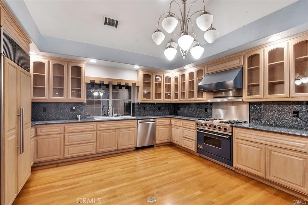 30050 Big Range Road, Unit 2 Canyon Lake, CA 92587 - Photo 5 of 23