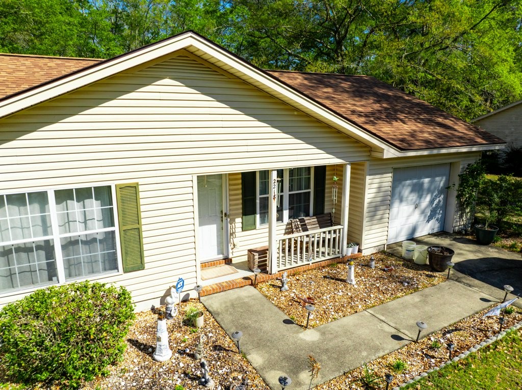 2218 Riverside Avenue Waycross, GA 31501 - Photo 3 of 33