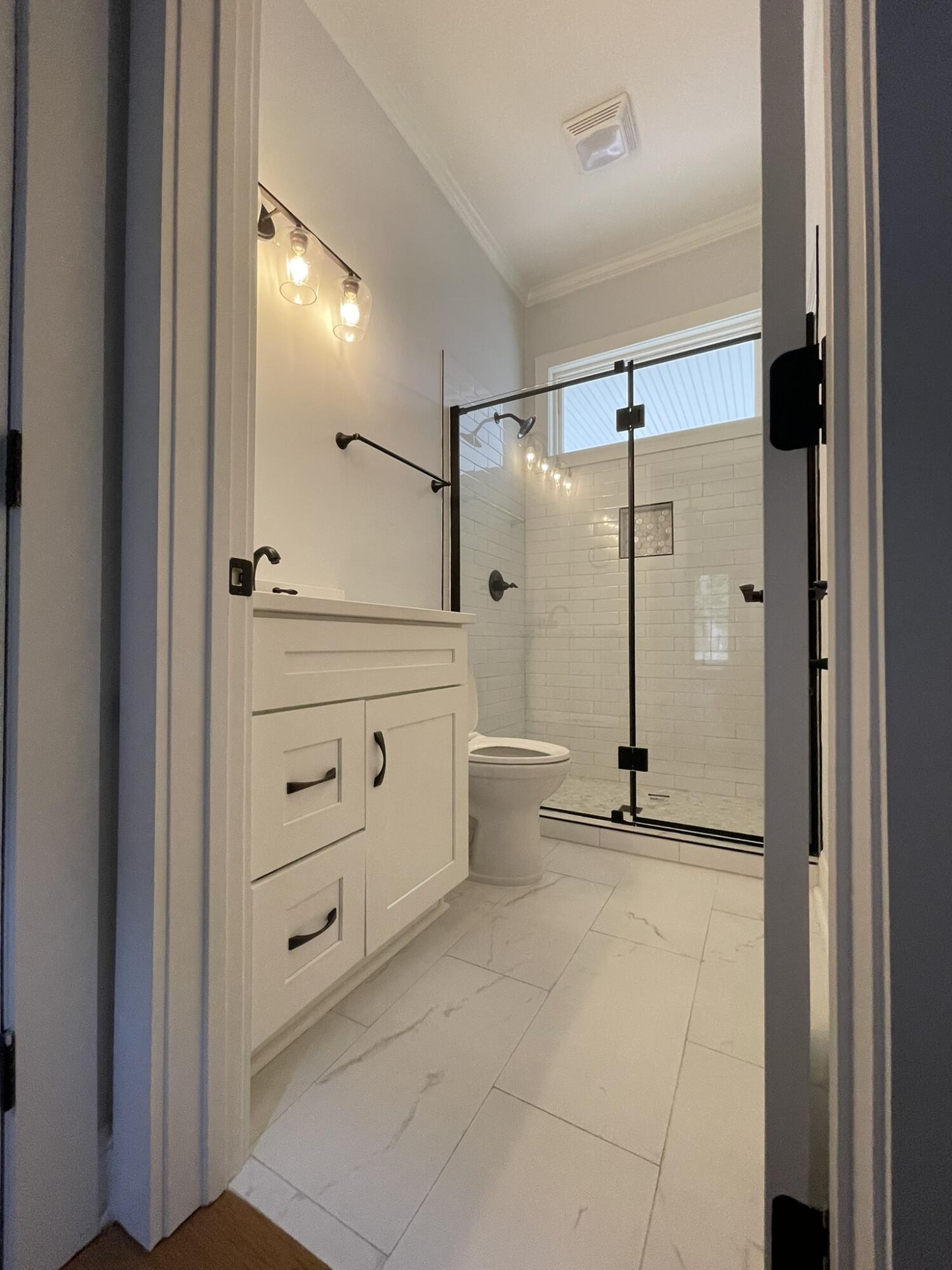 1049 Refuge Way Summerton, SC 29148 - Photo 9 of 13 IMG_3915