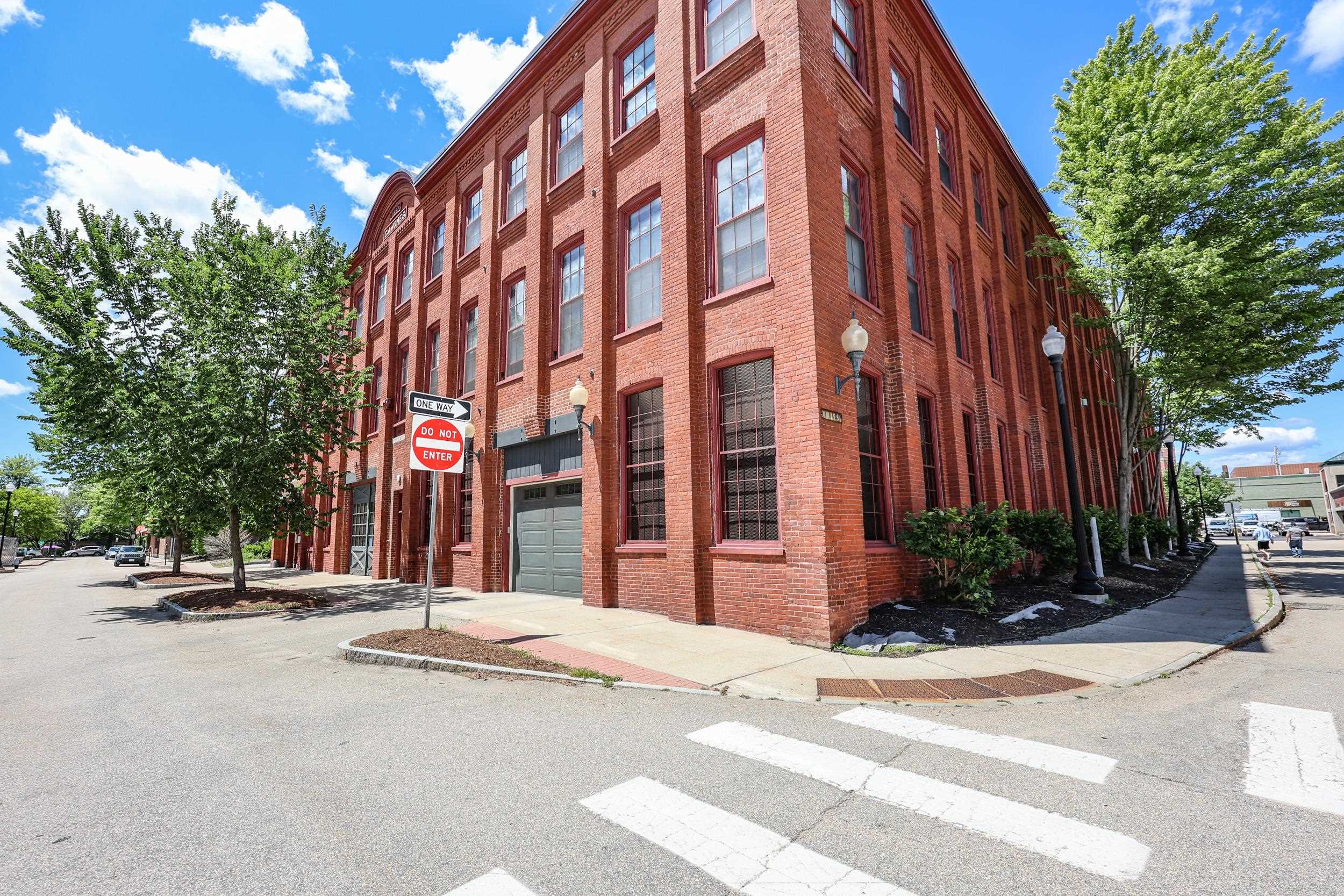 37 Church Street, Unit 7 Keene, NH 03431 - Photo 40 of 41