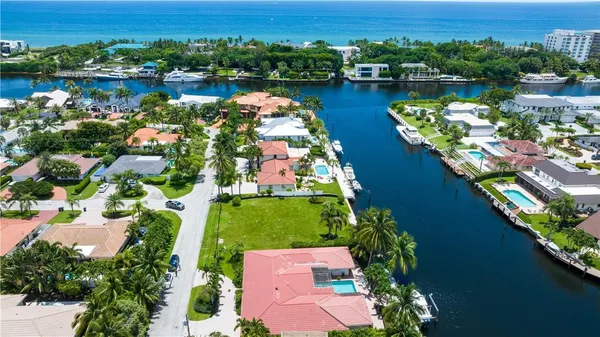$3,295,000 | 3020 Northeast 44th Street, Lighthouse Point, FL 33064