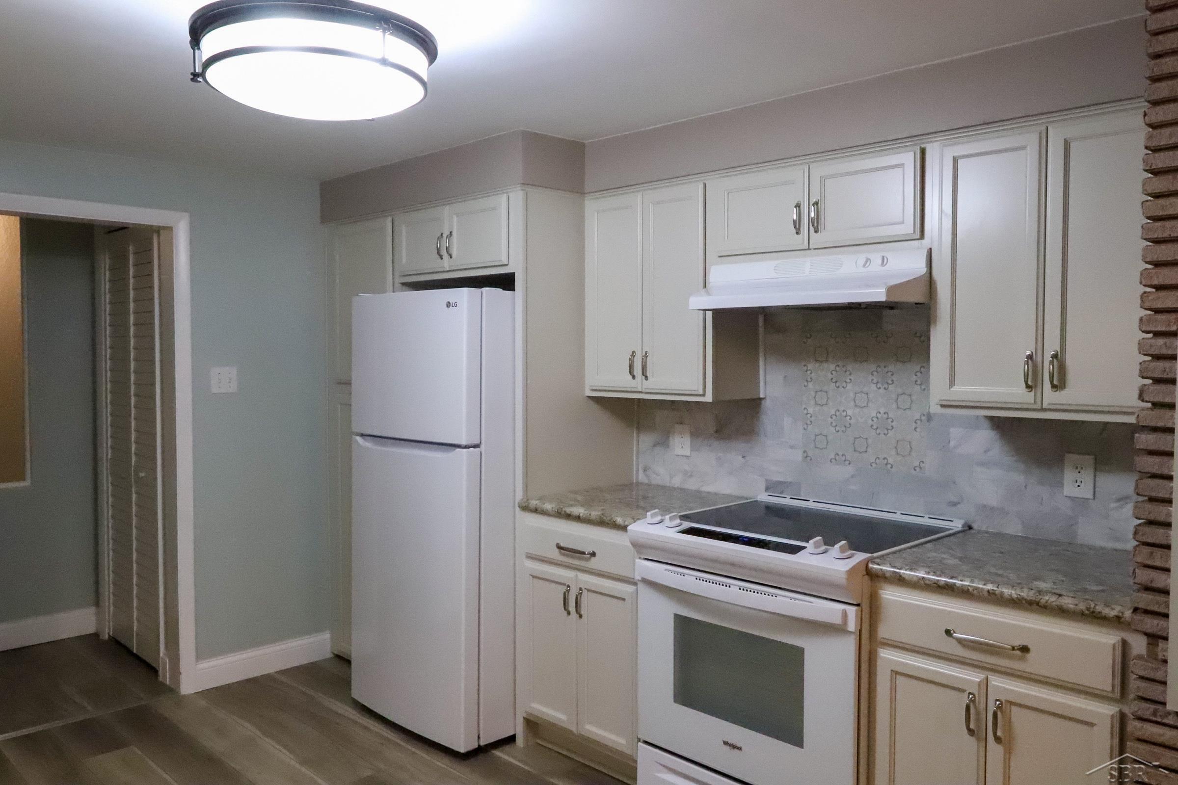 1443 East Brooks Road Midland, MI 48640 - Photo 11 of 28