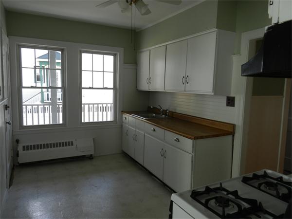 24 Glenrose Road Boston, MA 02124 - Photo 3 of 10 Gallery Image 3