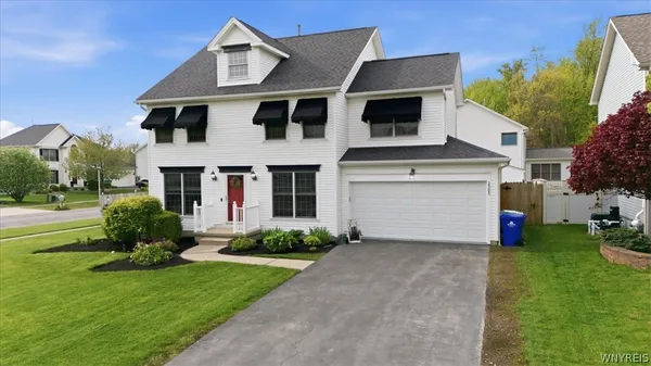 $455,000 | 2305 Winterberry Drive, Hamburg, NY 14085