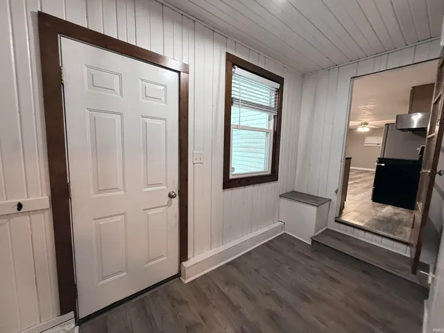 $200,000 | 13555 Illinois Street, Grabill, IN 46741