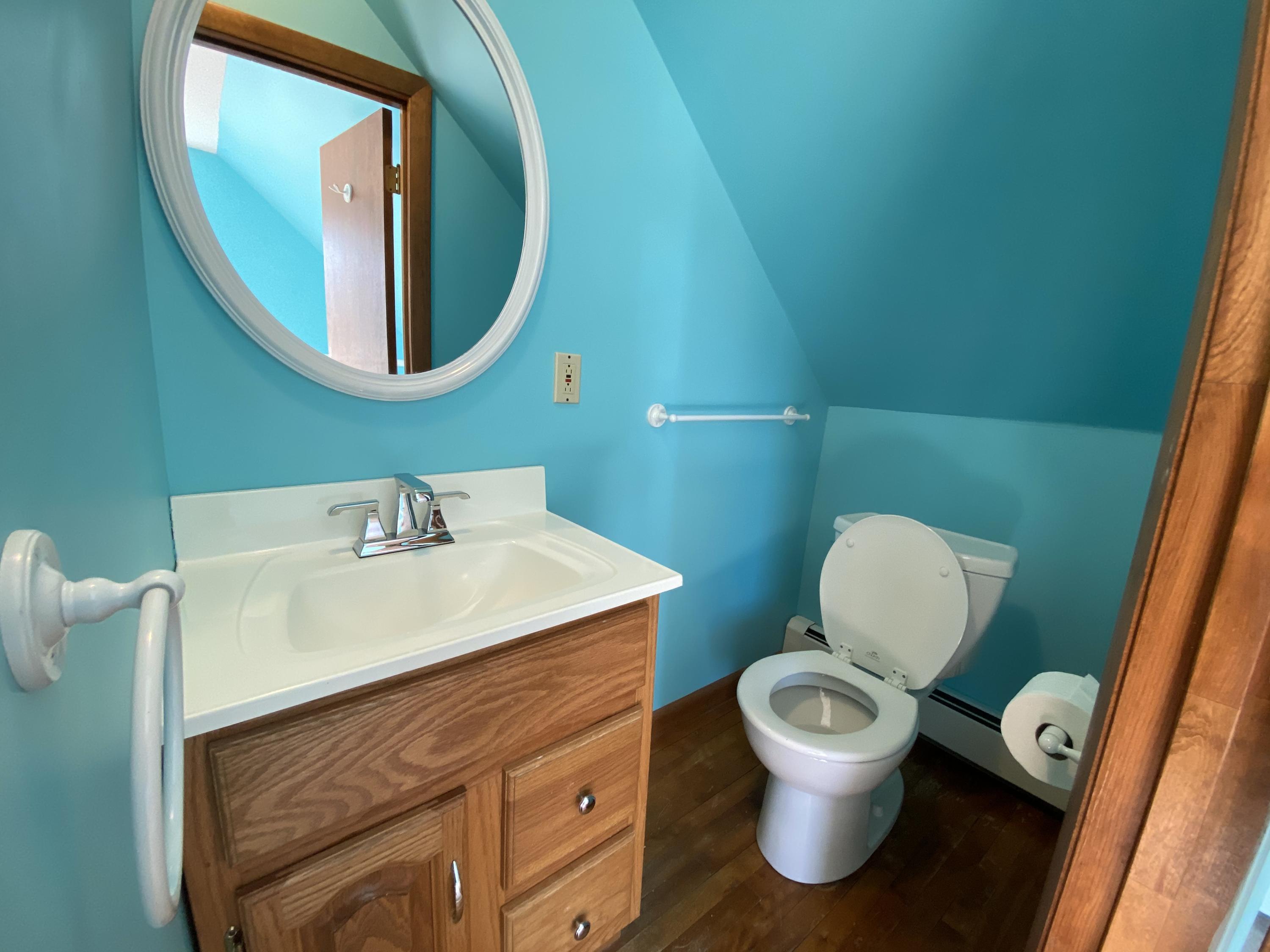 21 Mitchell Road Caribou, ME 04736 - Photo 32 of 44 en suite!