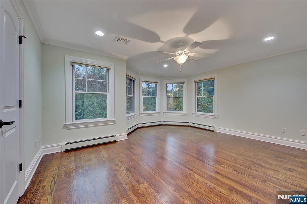 180 Chestnut Street Demarest, NJ 07627 - Photo 30 of 42