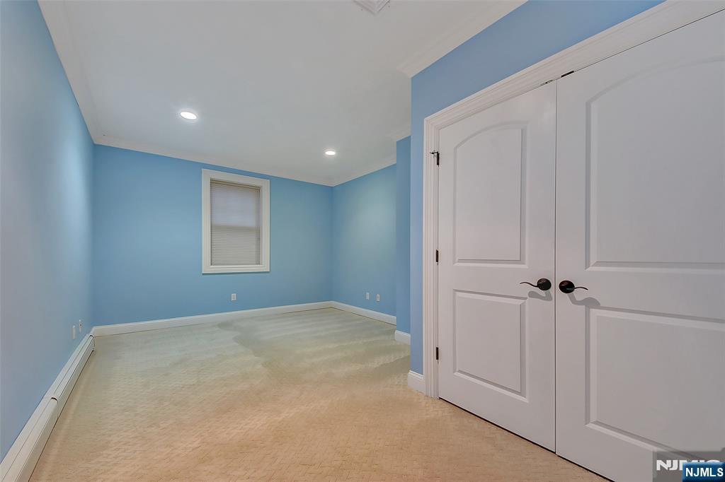 180 Chestnut Street Demarest, NJ 07627 - Photo 36 of 42