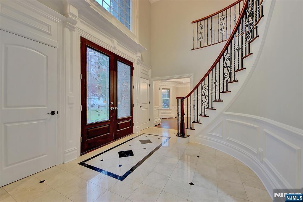 180 Chestnut Street Demarest, NJ 07627 - Photo 7 of 42