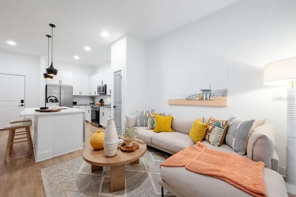 $2,755 | 11929 Pioneers Way, Unit B2, Orlando, FL 32832