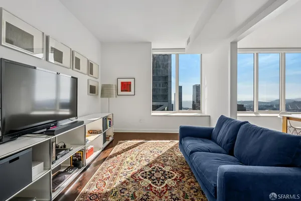$2,995,000 | 301 Mission Street, Unit 52D, San Francisco, CA 94105