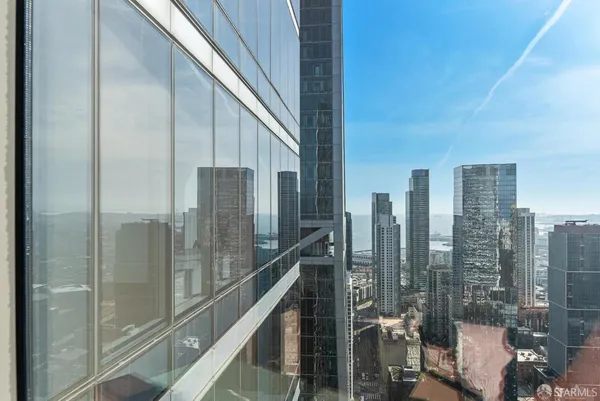 $2,995,000 | 301 Mission Street, Unit 52D, San Francisco, CA 94105