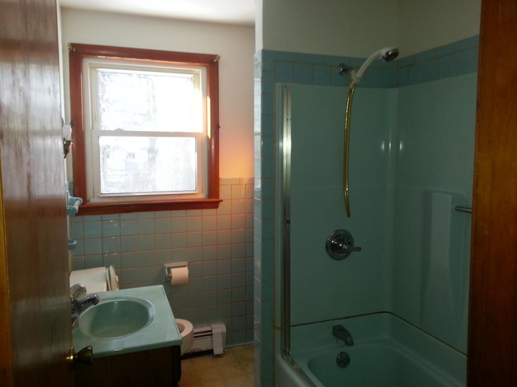16 Strafford Road Dover, NH 03820 - Photo 15 of 28