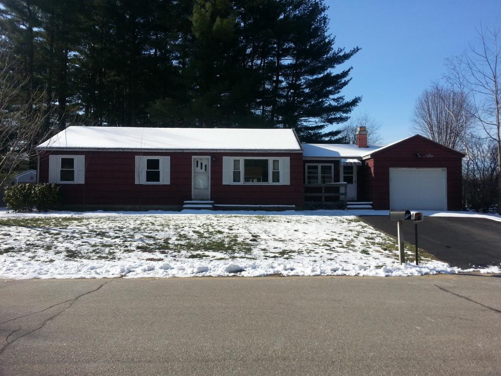 16 Strafford Road Dover, NH 03820 - Photo 3 of 28