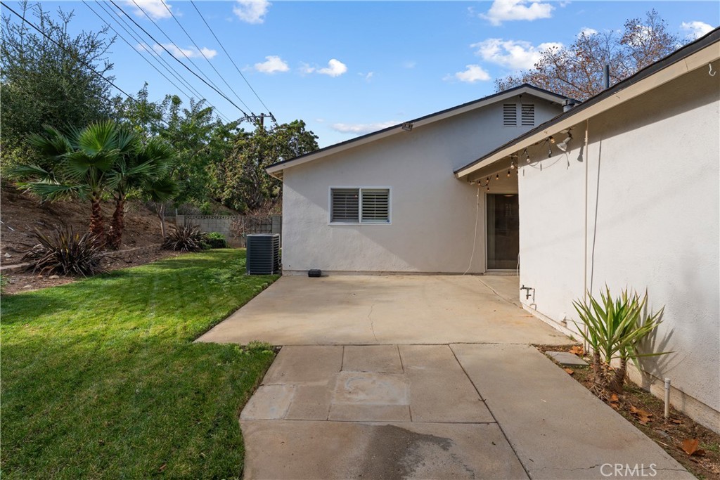 5604 Katherine Street Simi Valley, CA 93063 - Photo 29 of 34
