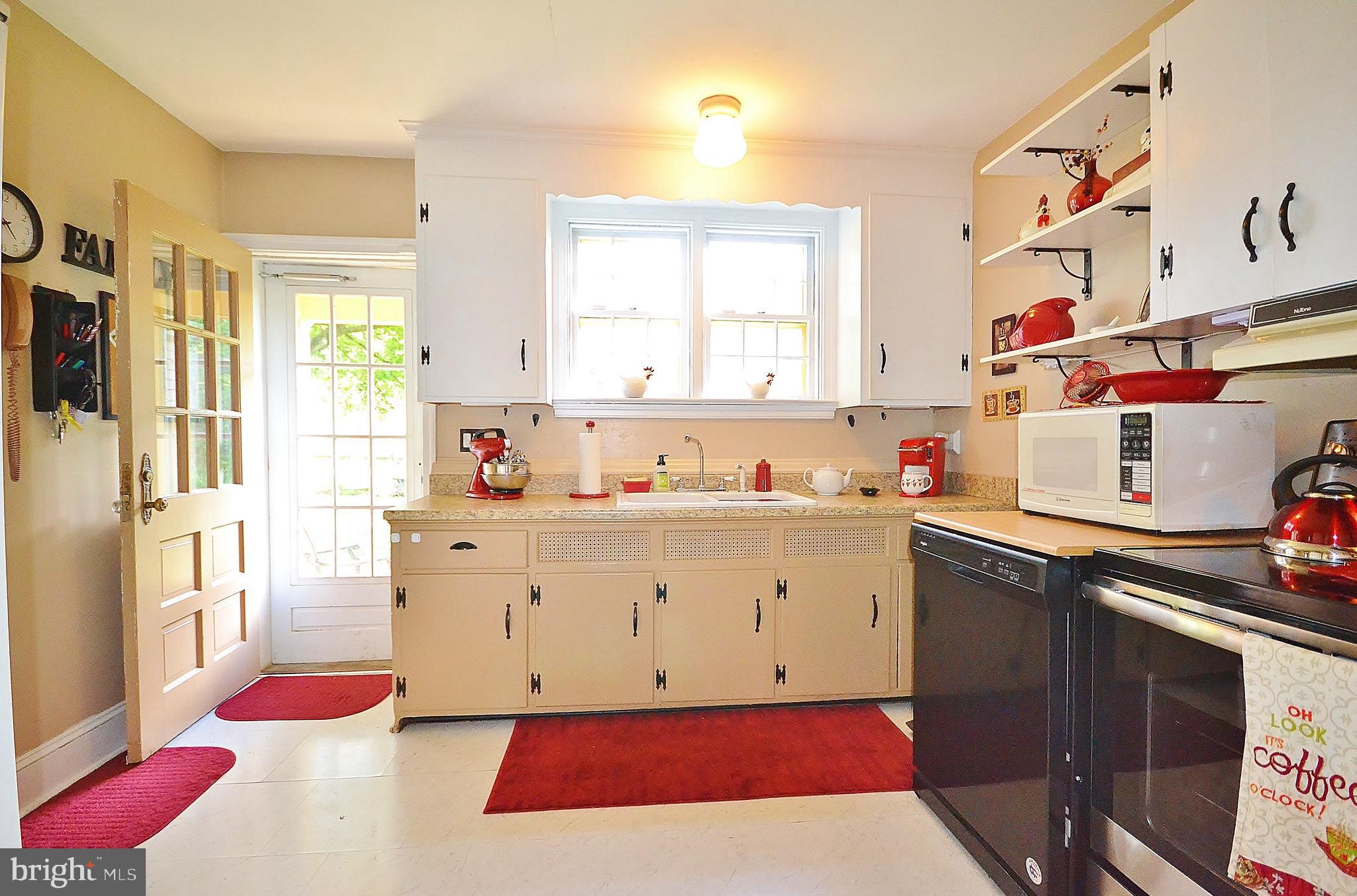 1895 Valley Road Coatesville, PA 19320 - Photo 16 of 41 Kitchen
