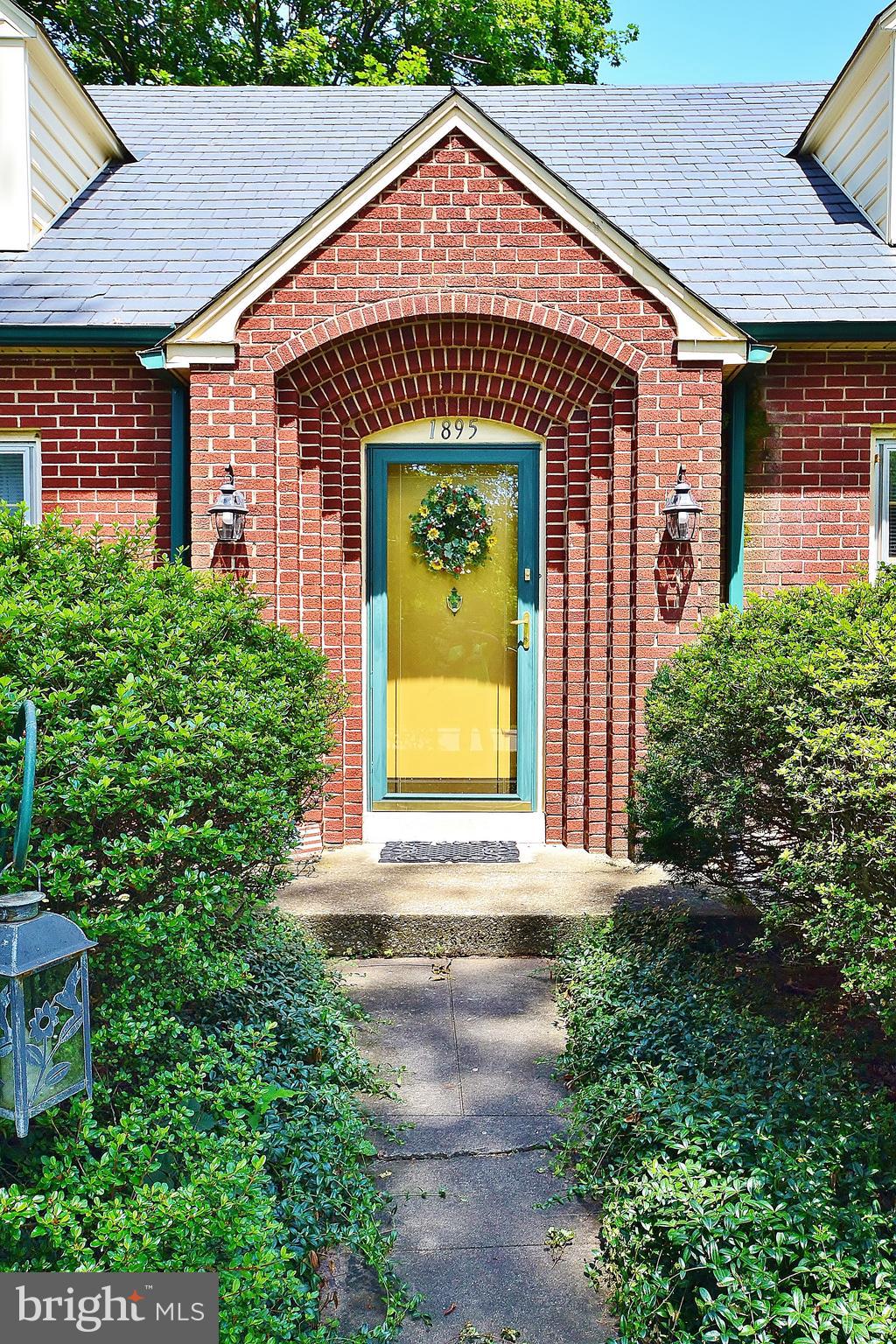 1895 Valley Road Coatesville, PA 19320 - Photo 3 of 41 Welcoming Front Door