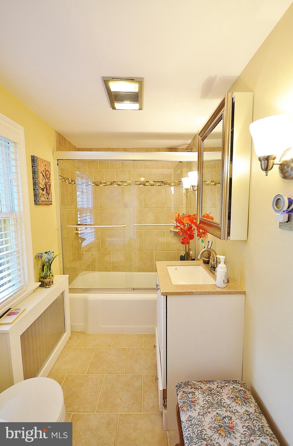 1895 Valley Road Coatesville, PA 19320 - Photo 28 of 41 2nd Fl Full Bath
