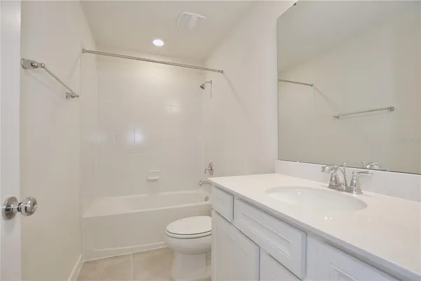 $2,595 | 5586 Pineland Run, Orlando, FL 32829