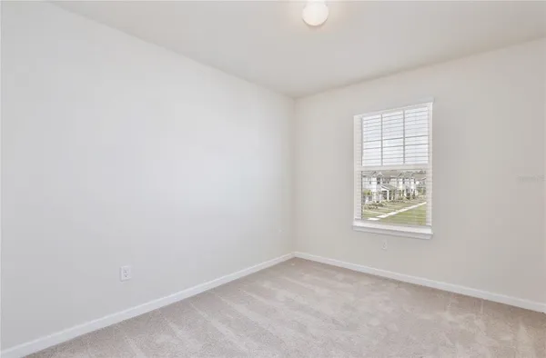 $2,595 | 5586 Pineland Run, Orlando, FL 32829