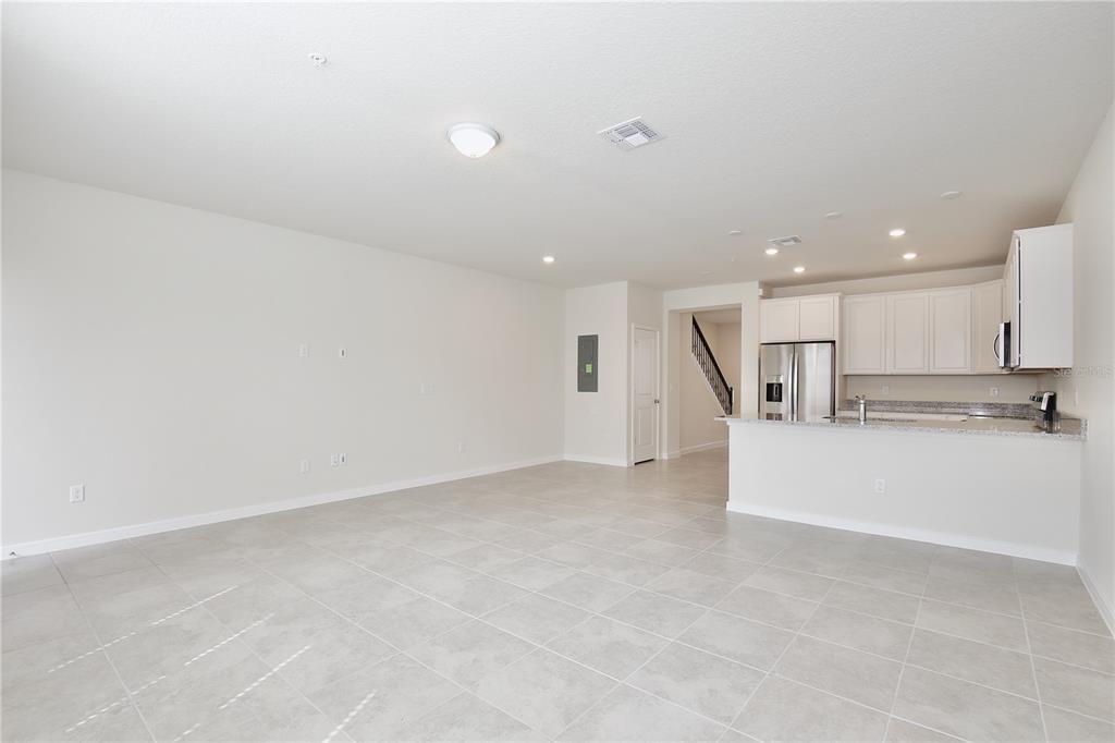 5586 Pineland Run Orlando, FL 32829 - Photo 5 of 23