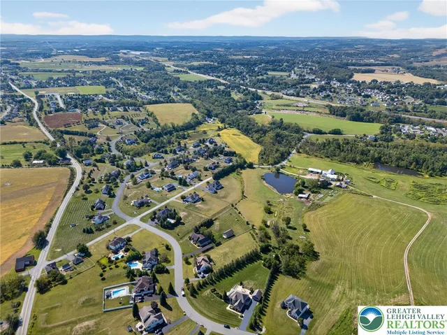 $1,325,000 | 5820 Harvest Place, Schnecksville, PA 18078