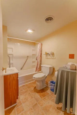 $153,500 | 508 North Broadway Street, Peru, IN 46970